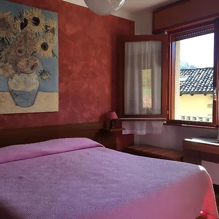 Hotel Americana Serina (Lombardy)