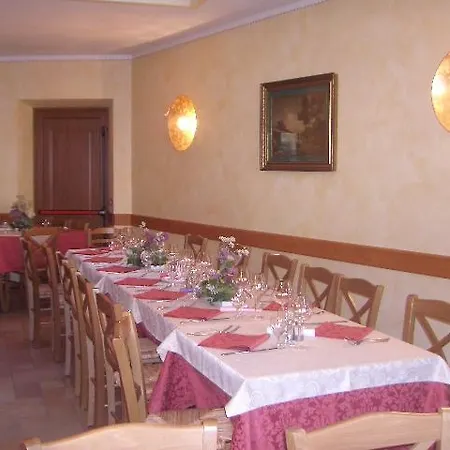 Americana 3* Serina (Lombardy)