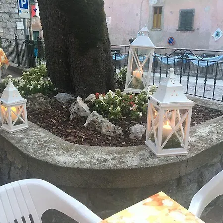 Americana Hotel Serina (Lombardy)